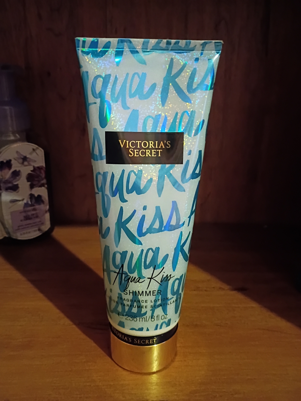 Victoria's Secret Aqua Kiss Shimmer Lotion - Blue & Gold Accents